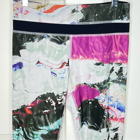 Lululemon Leggings 4 Run Inspire Crop II Pigment Wave Multi Black Pink Womens - Picture 2 of 16